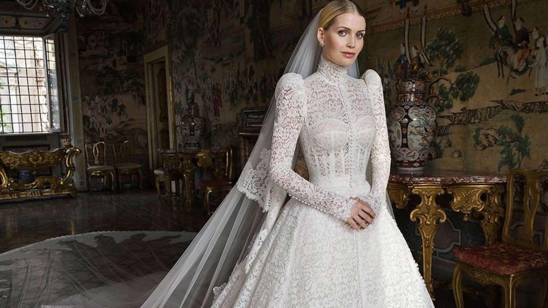 Recordamos el maravilloso vestido de novia de Lady Kitty Spencer, ¿se parecerá al de su hermana Amelia?
