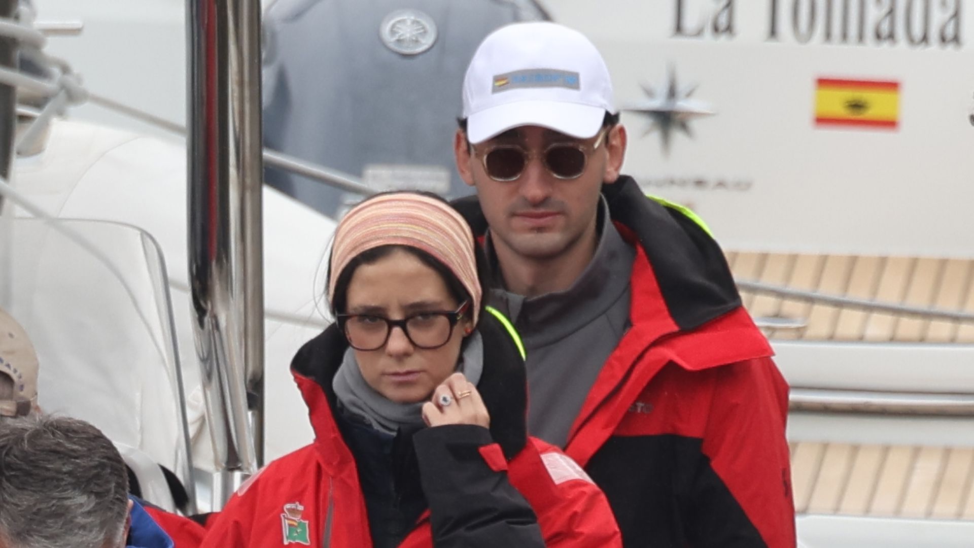 Victoria Federica y Jorge Navalpotro dan un paso más en su relación con una significativa visita al rey Juan Carlos en Sanxenxo