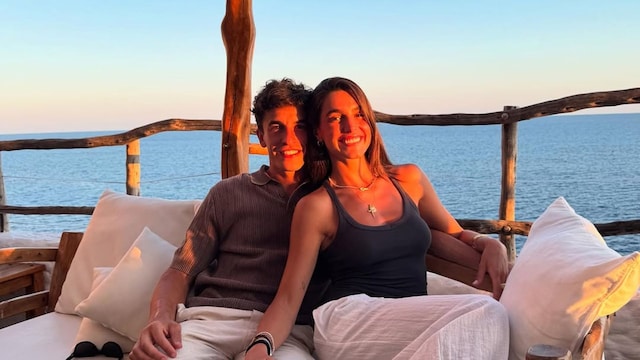 Marc Márquez y Gemma Pinto disfrutan de unas vacaciones de lo más relajantes 