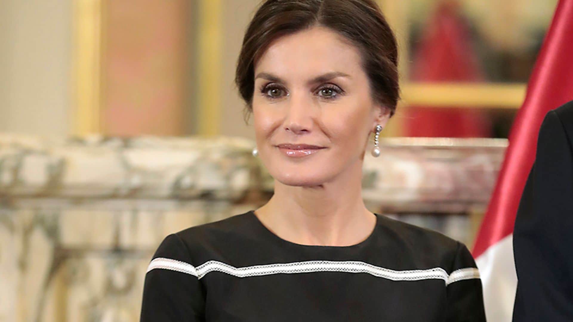 El nuevo vestido de doña Letizia será ¡creación tuya!
