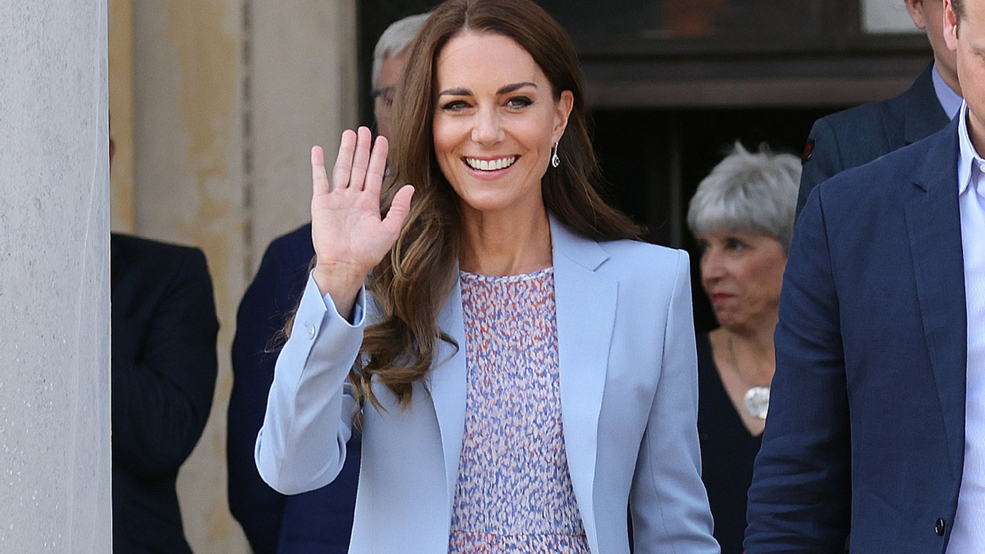 El nuevo vestido estampado de Kate Middleton esconde dos anécdotas