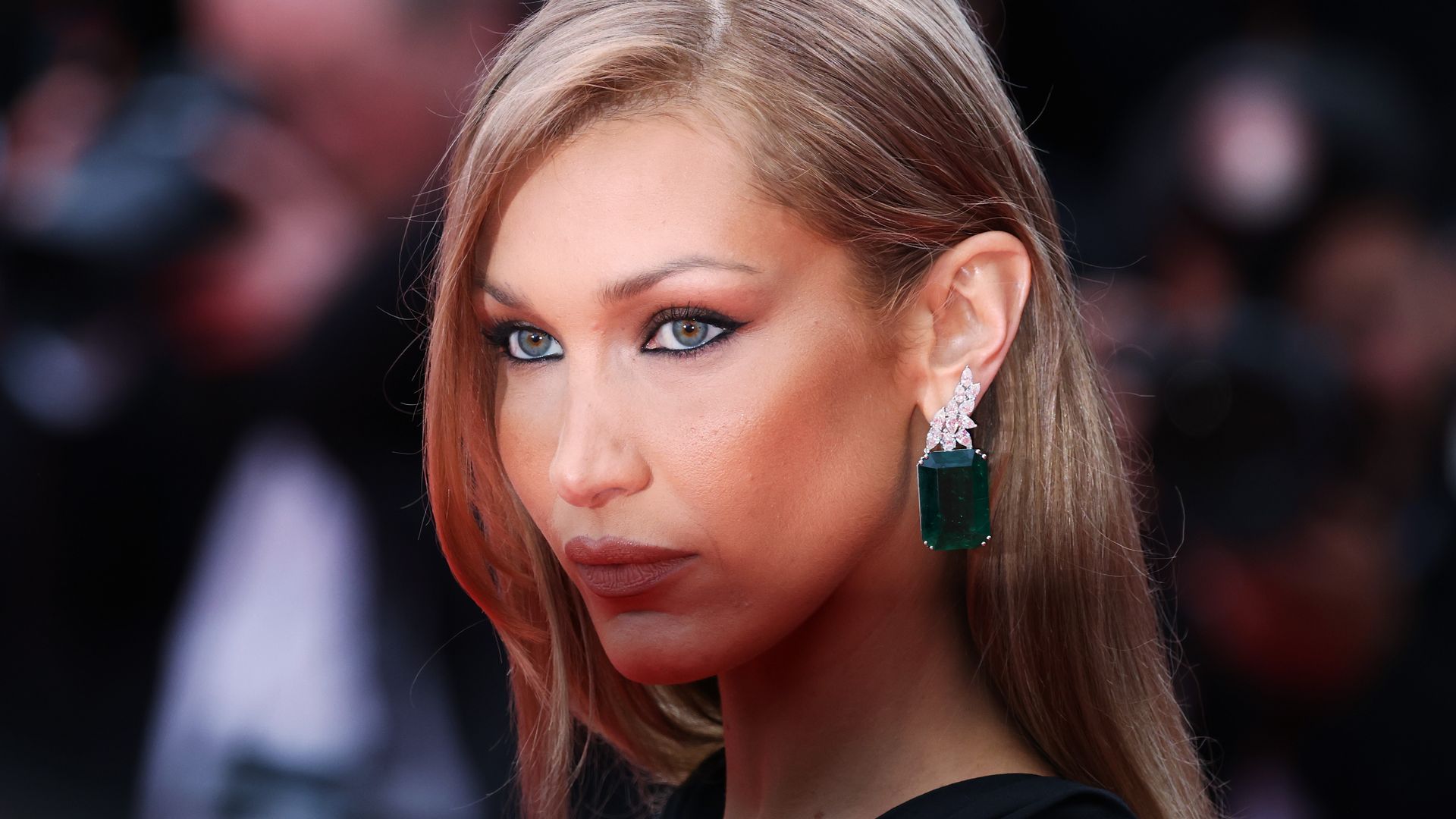 Bella Hadid en el Festival de Cannes 2025