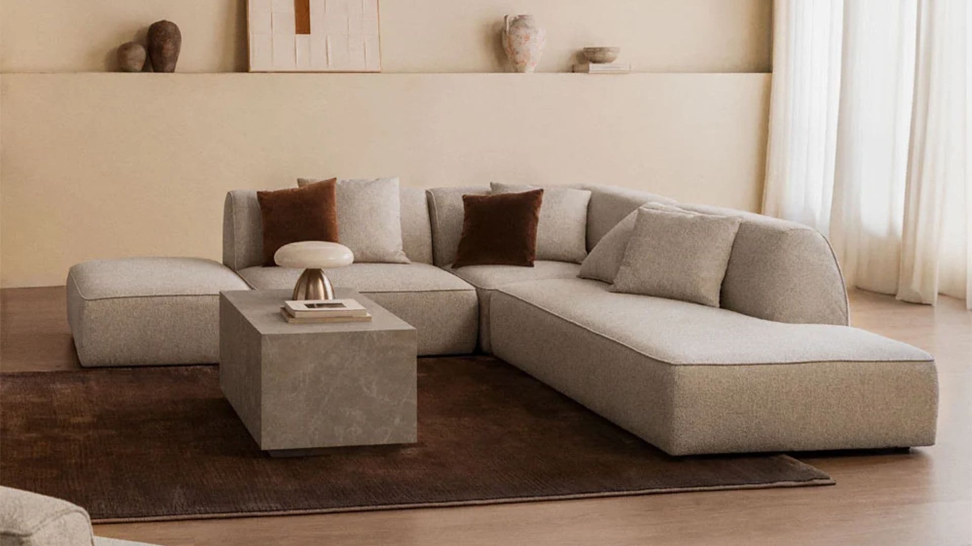 Salón con sofá esquinero