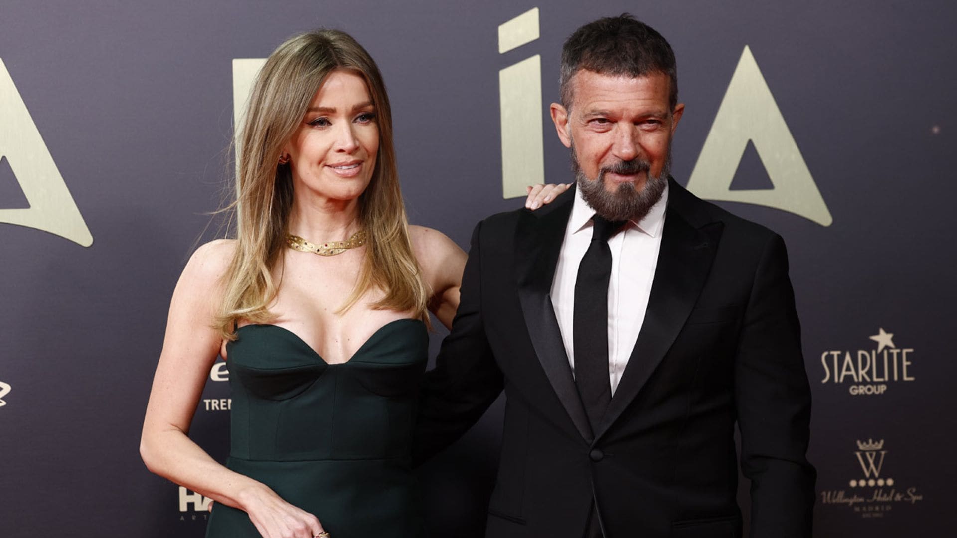 Antonio Banderas presume de amor con Nicole Kimpel y responde: ¿Ha pensado en retirarse?