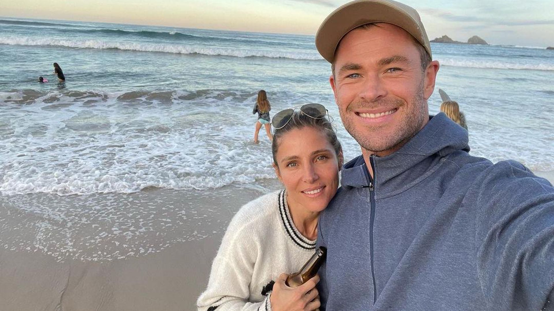 Chris Hemsworth felicita a Elsa Pataky por su cumpleaños con una foto muy peculiar