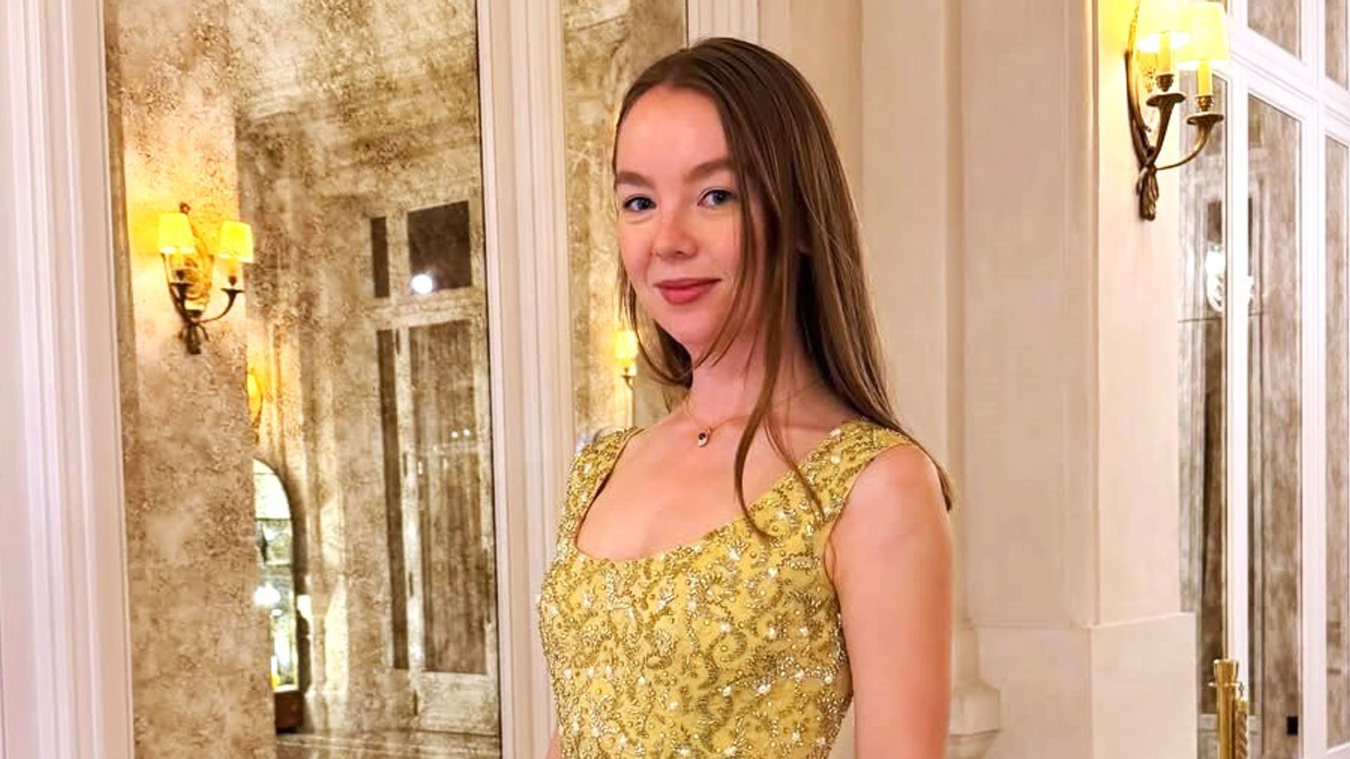 De Alexandra de Hannover con el vestido de Grace Kelly a la princesa Charlotte luciendo el broche de la Reina Madre: 5 'royals' que han heredado tesoros familiares
