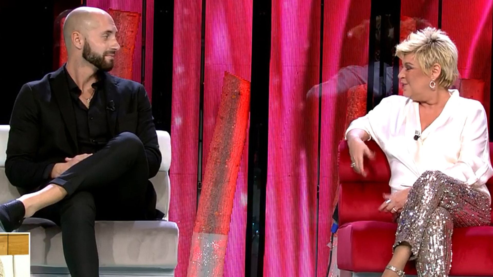 El divertido coqueteo entre Pablo, de 'La isla de las tentaciones' y Terelu Campos