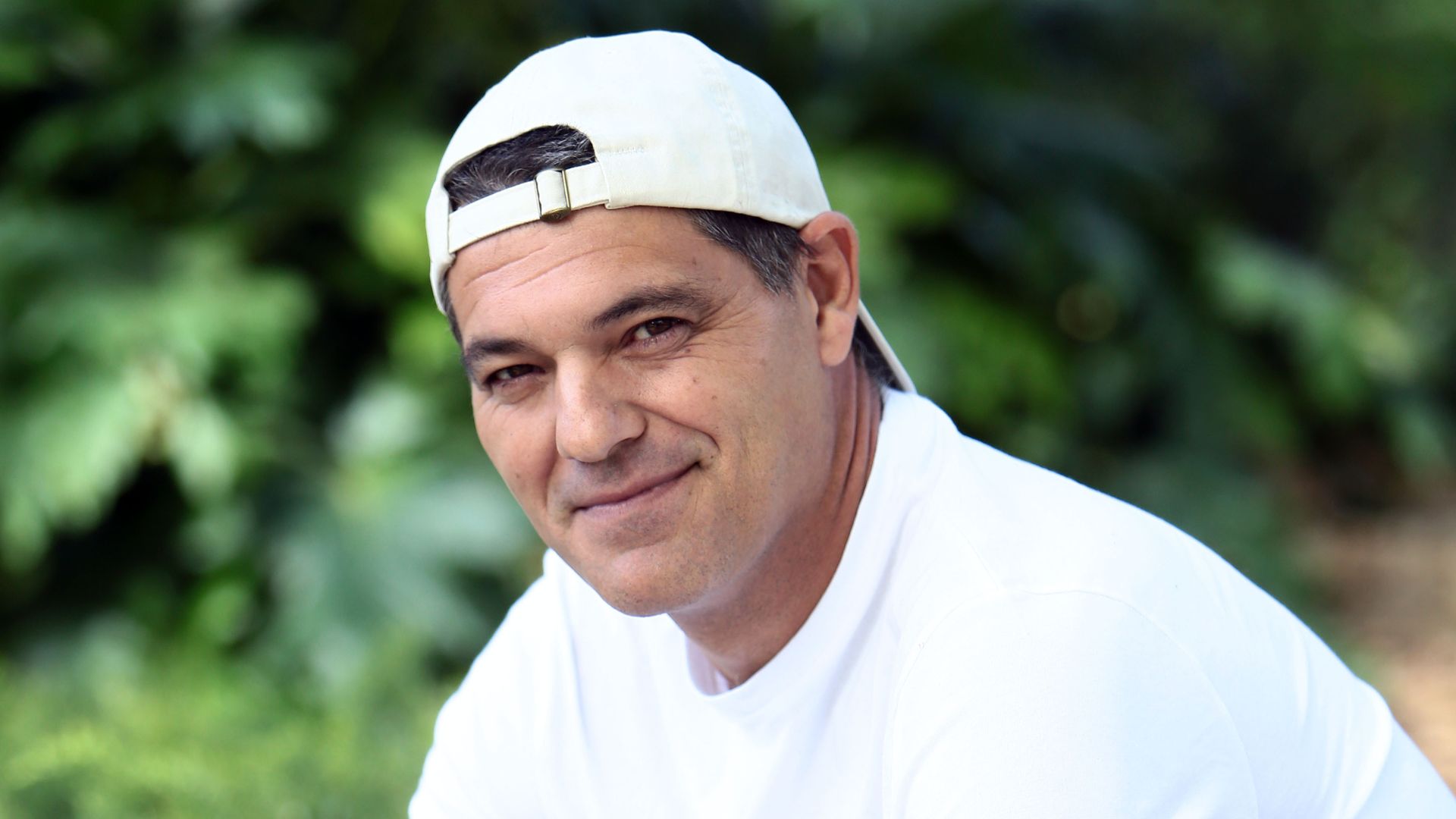 Primeras palabras de Frank Cuesta tras su boda con Paloma Ramón en Tailandia: "Ella estaba espectacular y yo parecía el Chavo del 8"