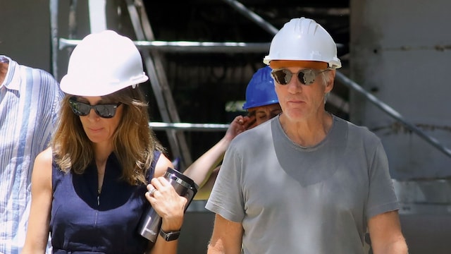 Richard Gere y su mujer, Alejandra, se acercaron junto a su perro a las obras del nuevo campus del colegio en La Moraleja, la urbanización madrileña en la que reside la pareja