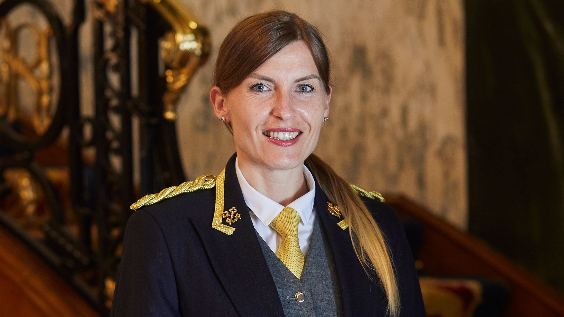 Exclusividad, secretos y talento: así trabaja la mejor concierge joven de España en un hotel de superlujo