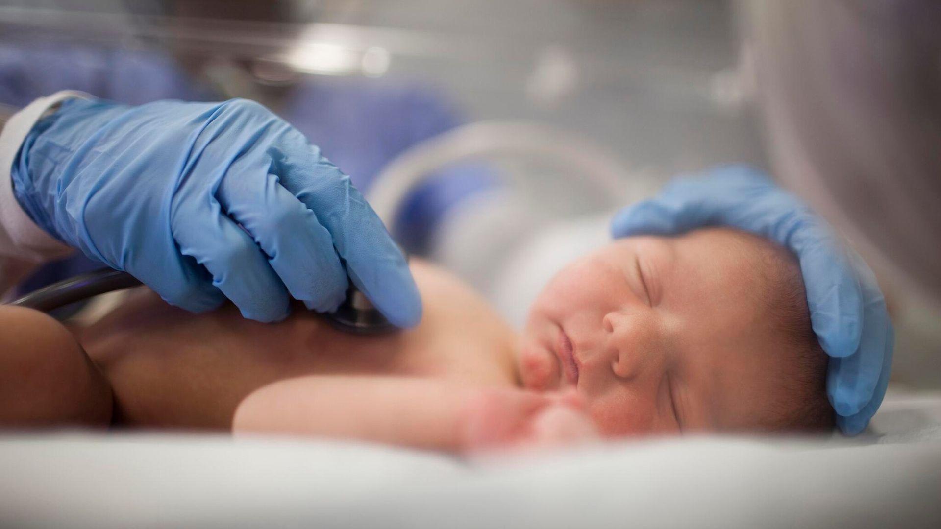 ¿Cuándo es necesario hacer un cateterismo a bebés y niños con cardiopatías congénitas?