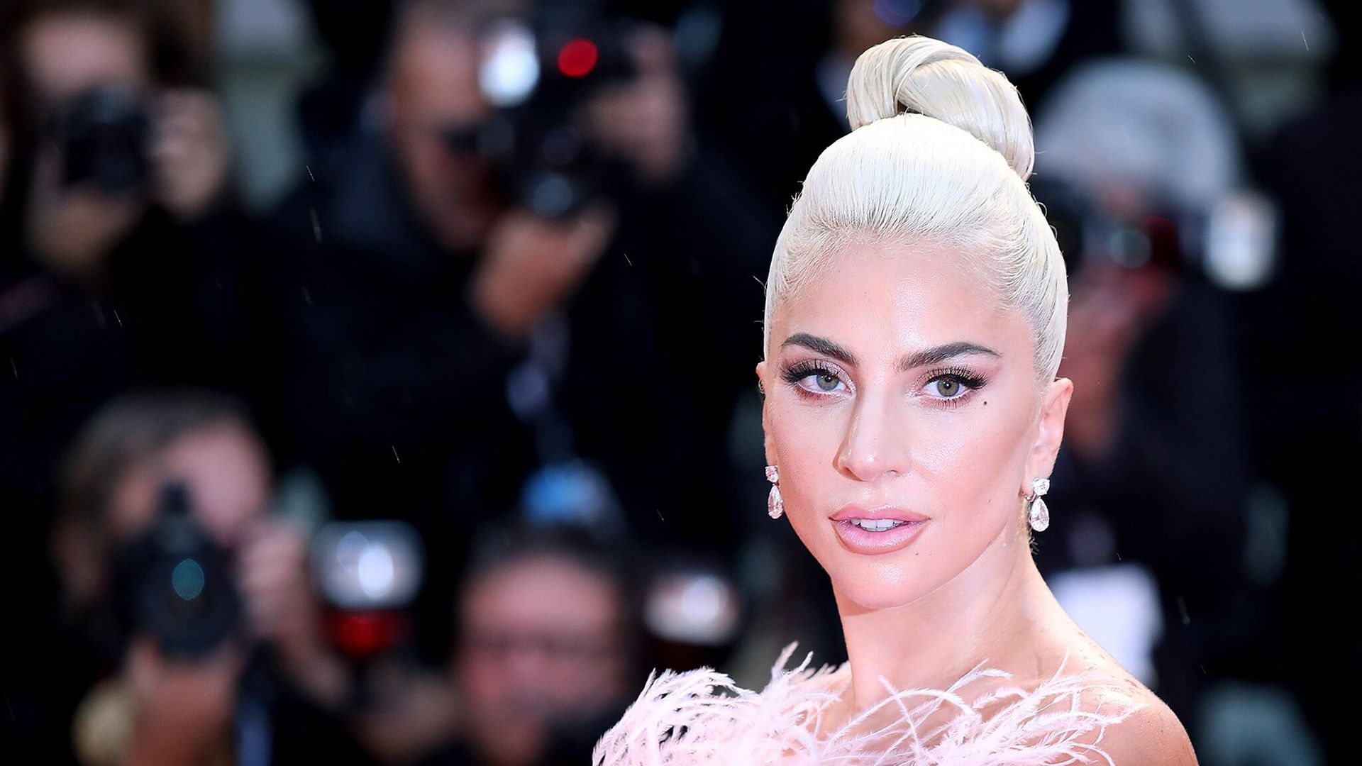 Lady Gaga lo hace después de cada concierto: beneficios de la terapia de contraste