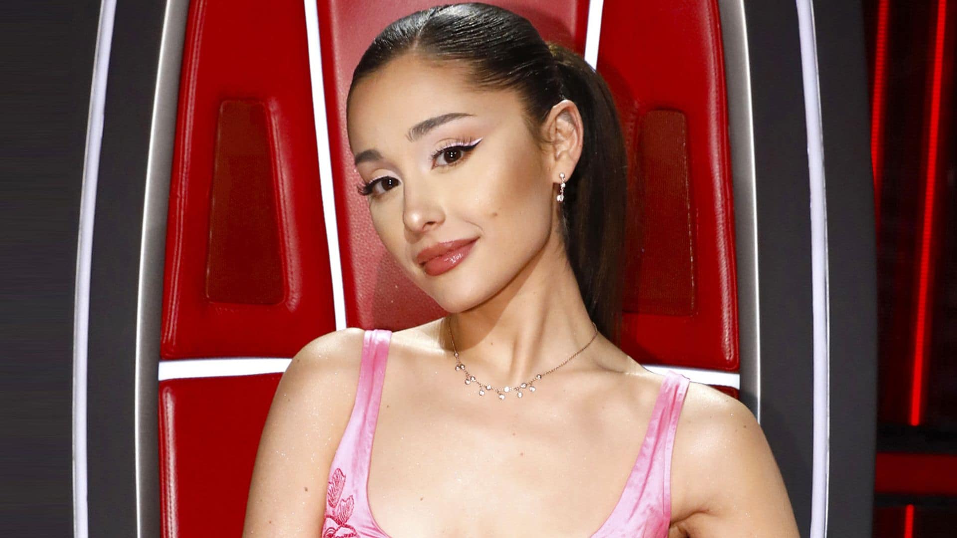 Sin maquillaje ni pestañas postizas: así es Ariana Grande al natural