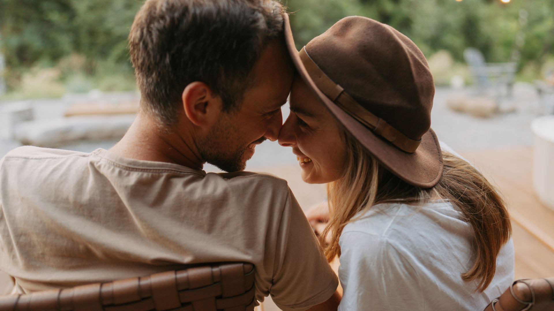 pareja complicidad