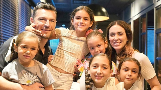 Jacky Bracamontes y su familia.