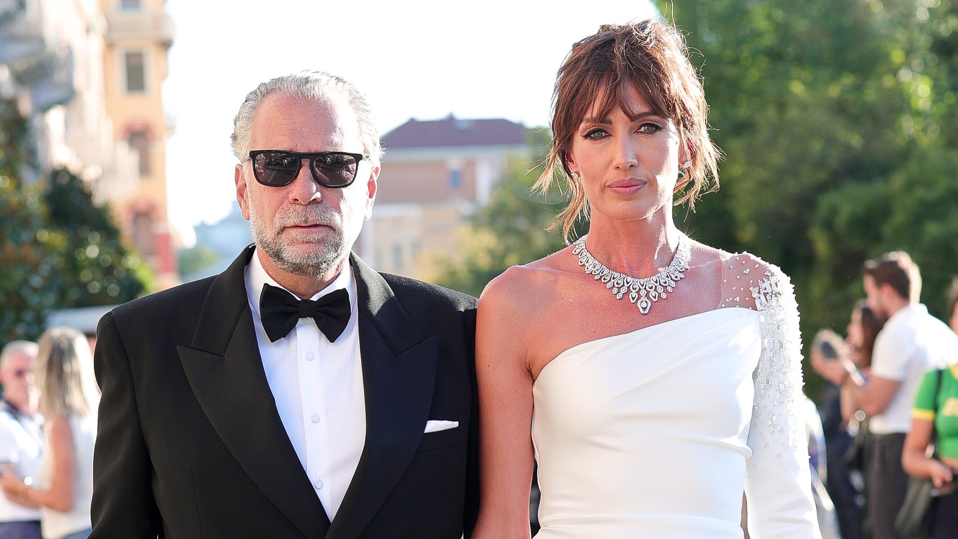 Todo sobre la boda de ensueño de Nieves Álvarez y Bill Saad en un lujoso castillo en París 