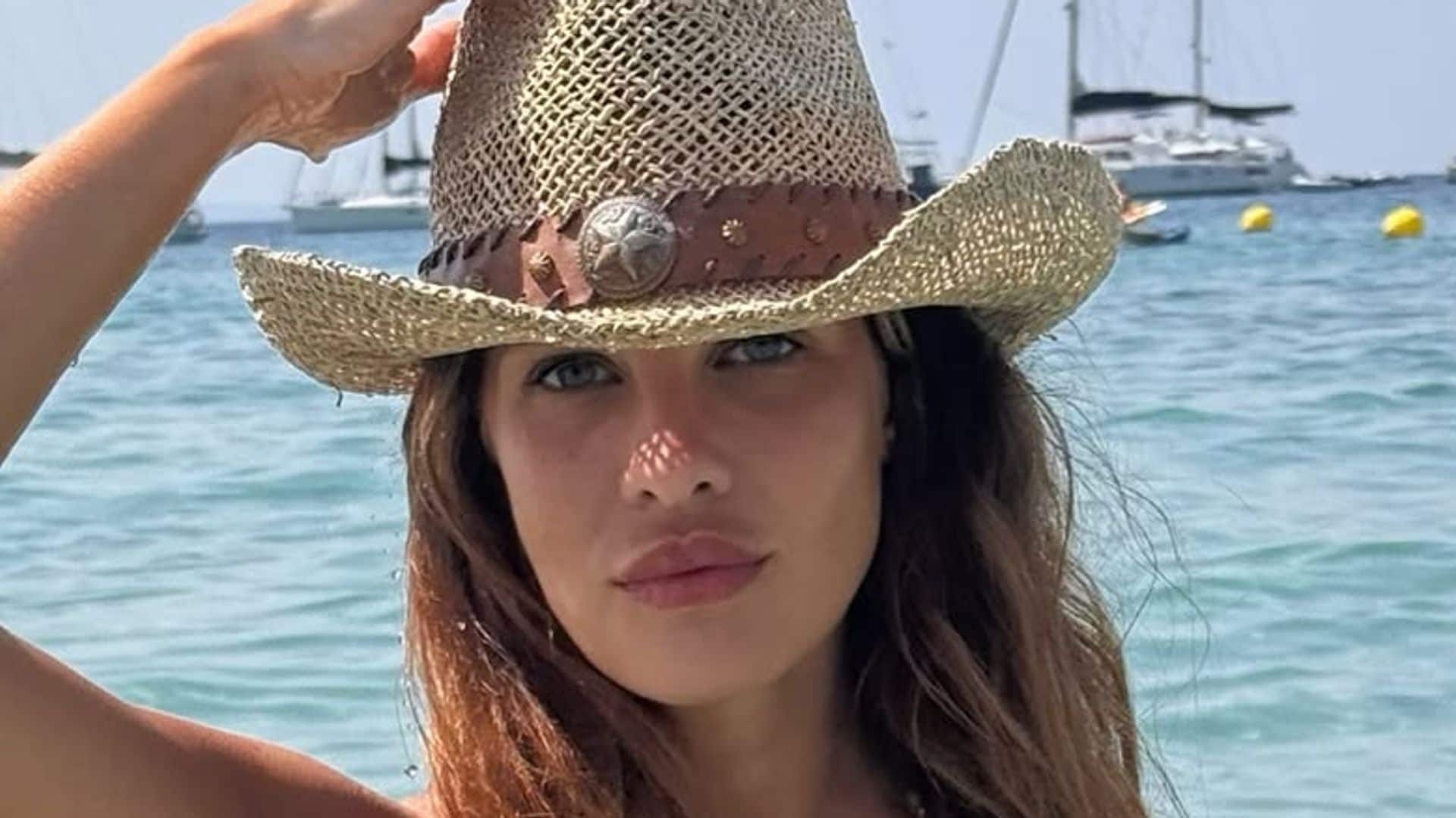 Jessica Bueno presume de familia feliz antes de ir a 'Supervivientes', mientras su ex Kiko Rivera se separa
