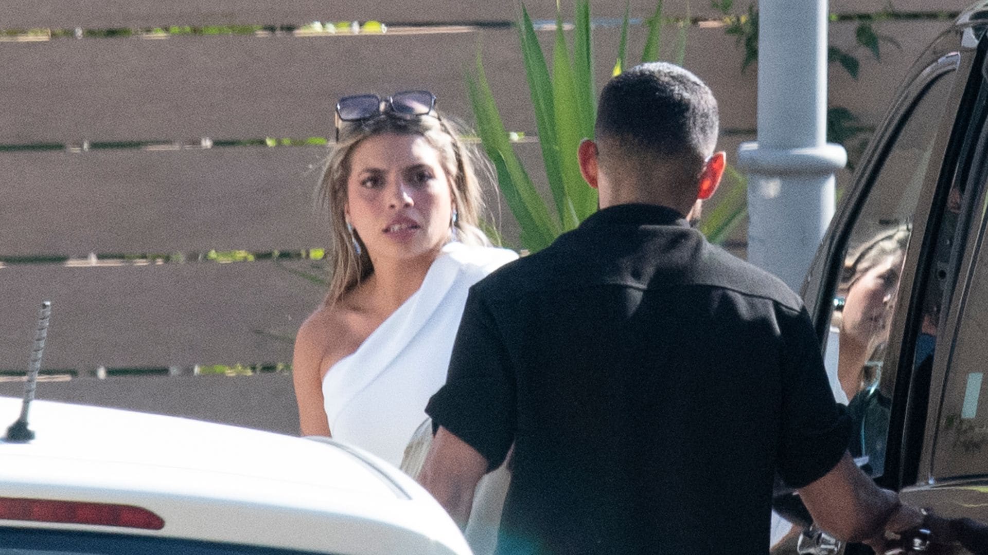 EXCLUSIVA. La primera imagen del vestido de novia de Laura Rubio en su boda secreta con Pablo López
