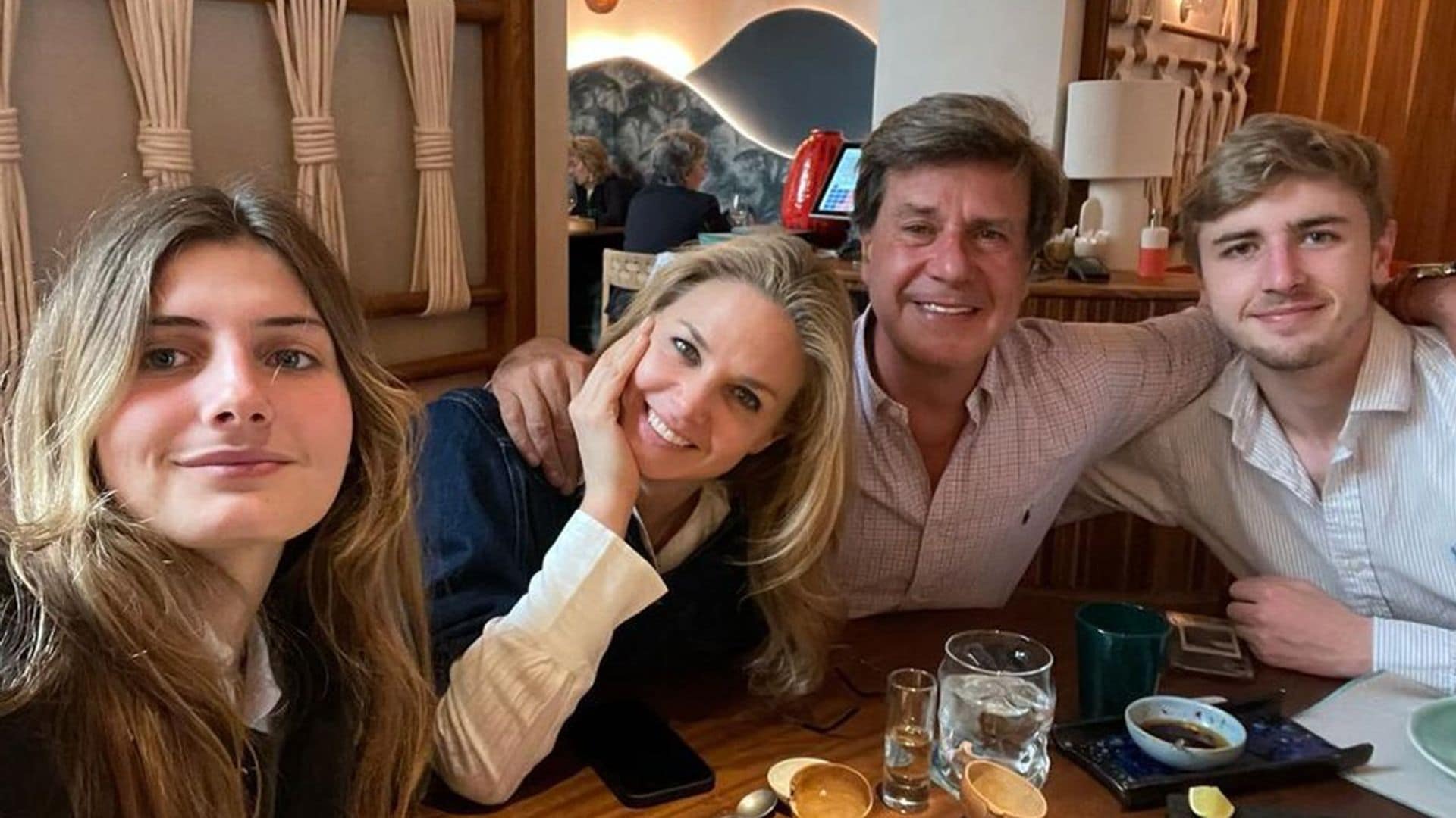 Genoveva Casanova, la 'mamá más orgullosa' en el 21º cumpleaños de sus hijos