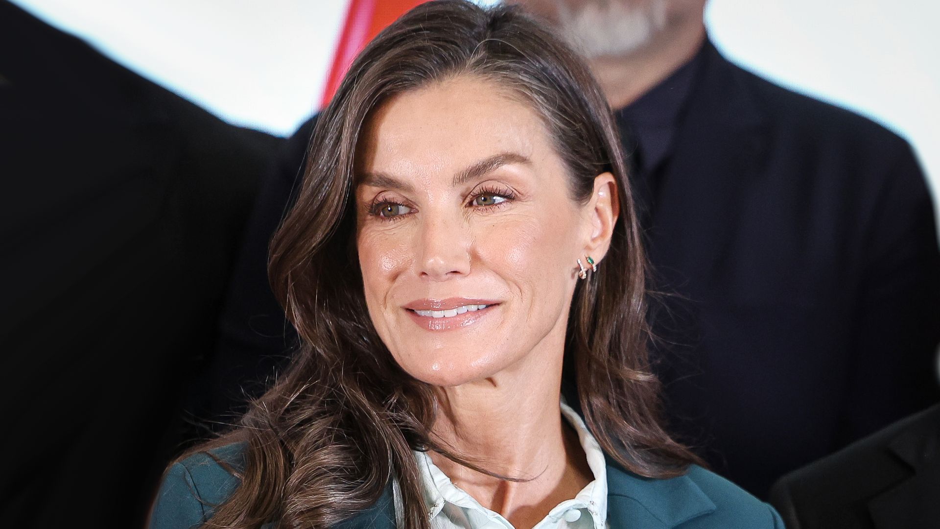 La reina Letizia asiste al acto institucional con motivo del Día Mundial de la Salud Mental 2026, celebrado en el Hotel Ilunion Atrium el 9 de octubre de 2026 en Madrid