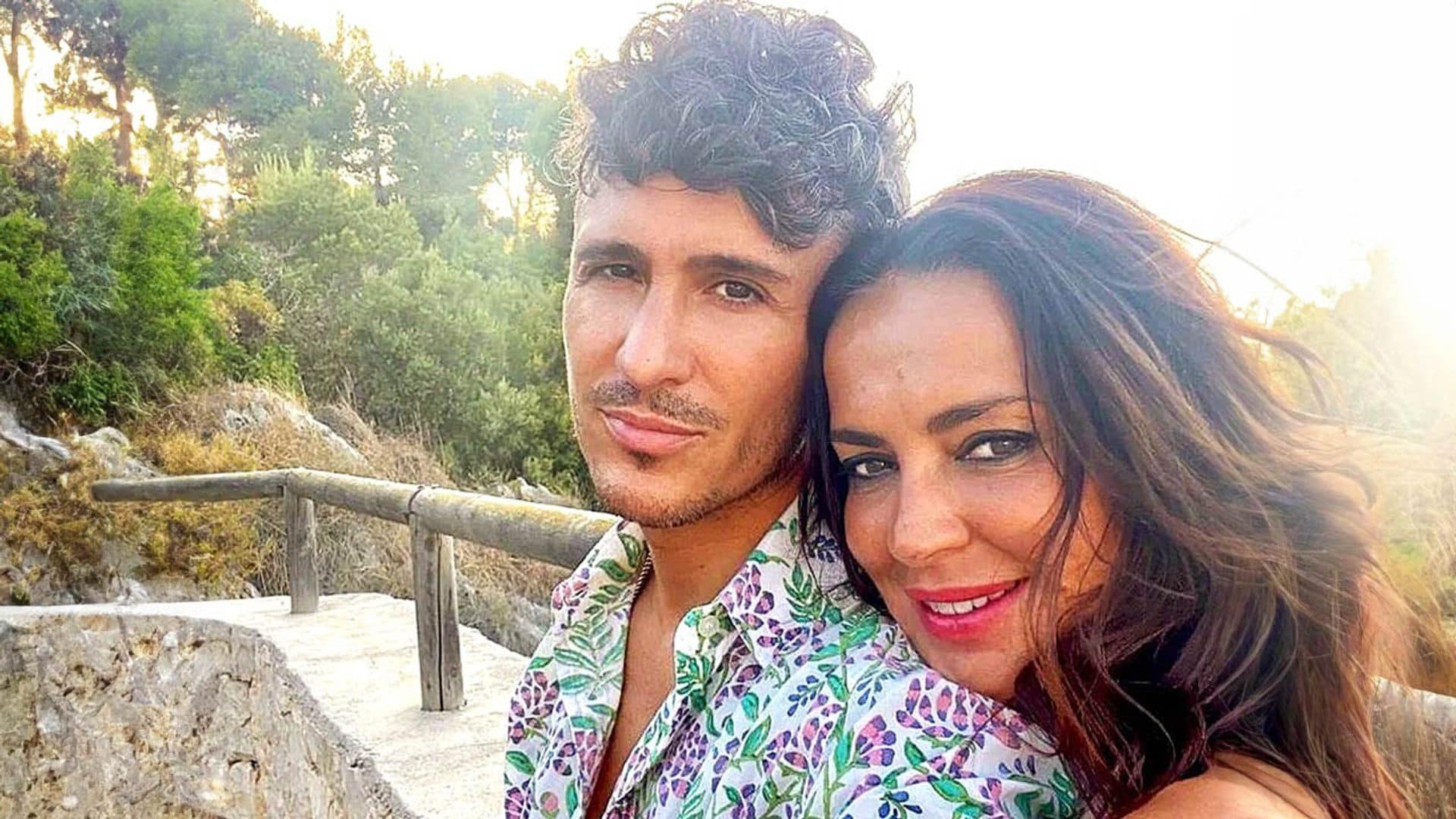 Así es la vida de Olga Moreno: al lado de su representante Agustín Etienne y destrozada tras la reciente muerte de su madre