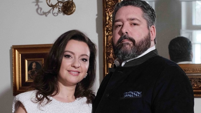 jorge romanov se compromete con rebecca bettarini