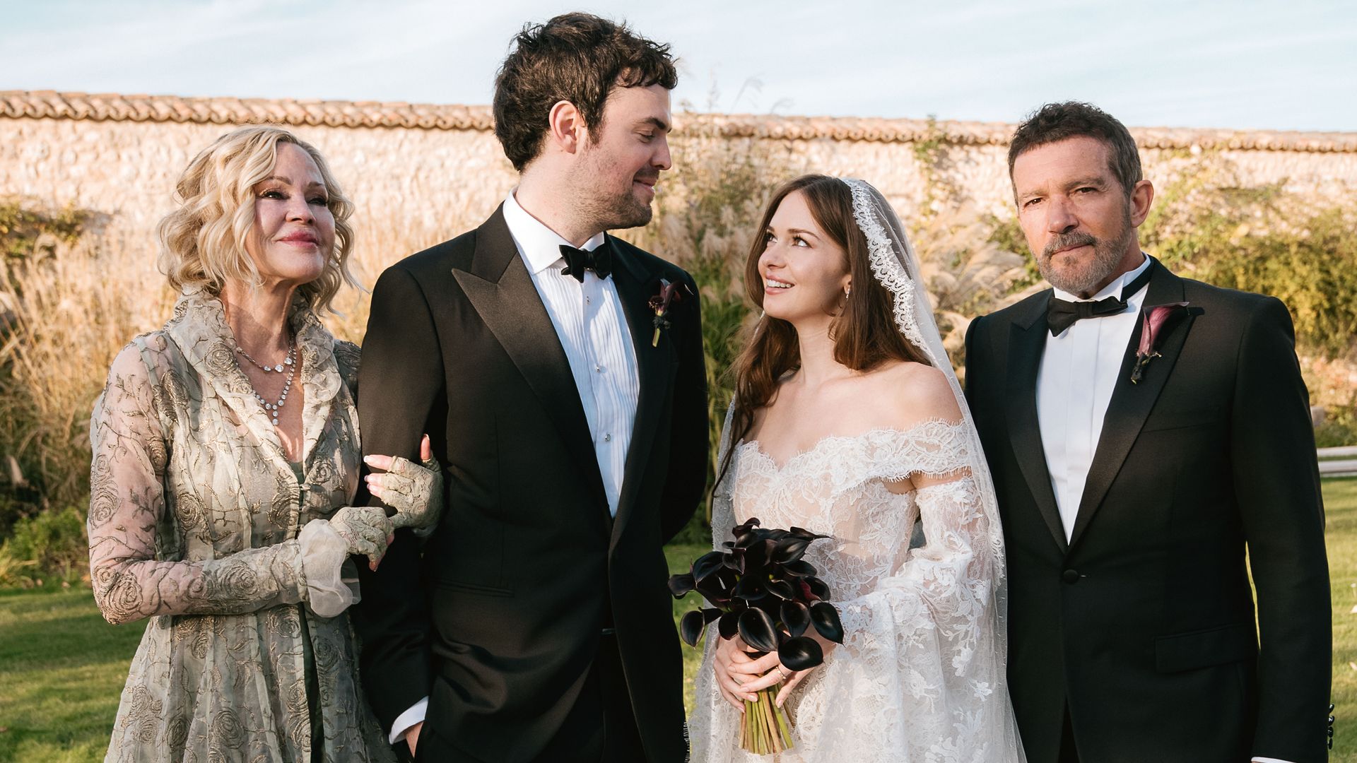 EXCLUSIVA. Antonio Banderas, tras su reencuentro con Melanie Griffith: "Si el amor cambia de forma, lo que debe perdurar es el respeto incondicional"