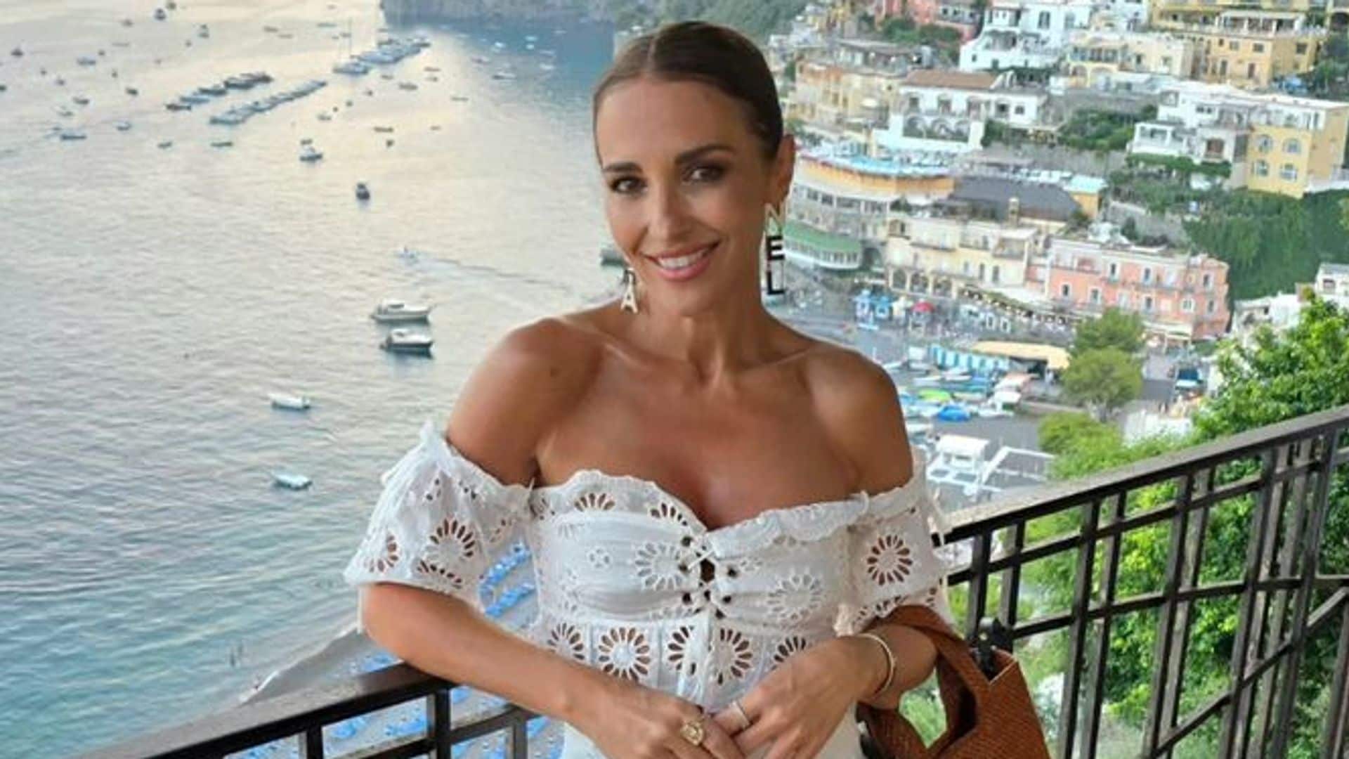 Todos los looks de Paula Echevarría en su romántica escapada a las costas italianas