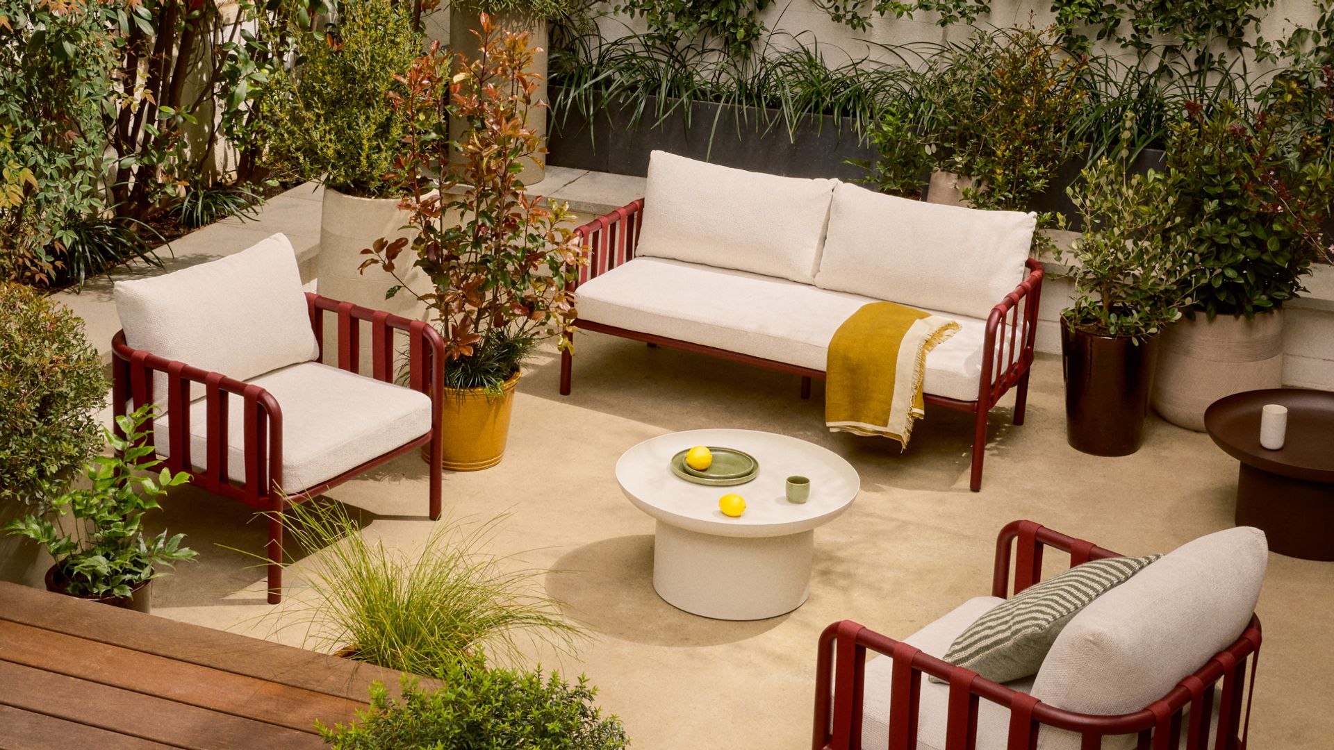 Mobiliario de exterior de la firma Kave Home