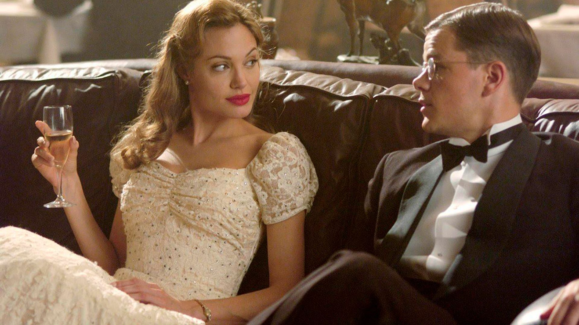 Angelina Jolie en 'El Buen Pastor', la mejor inspiración para vestirte de novia en 2021