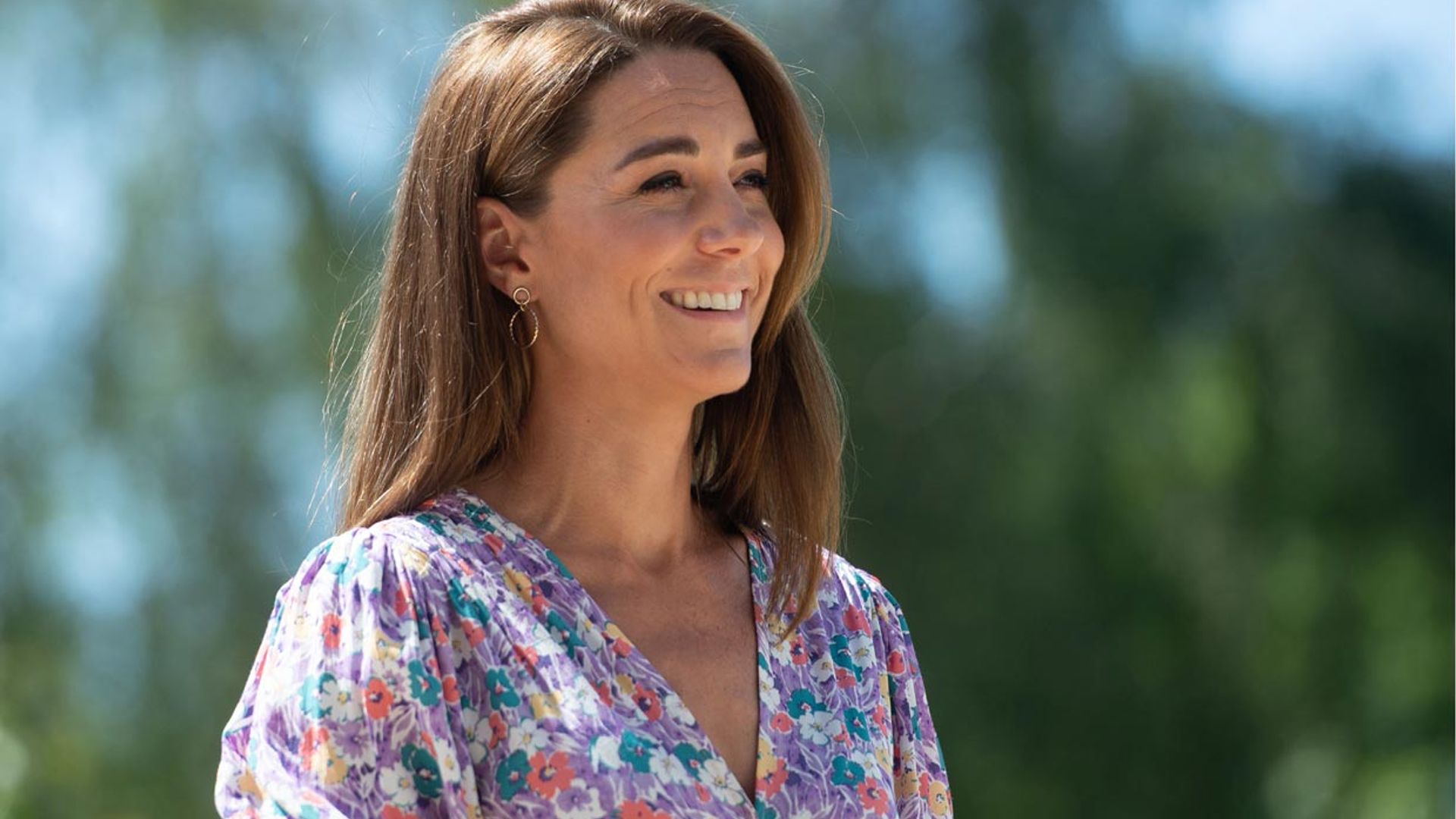 De Kate Middleton a doña Letizia: así llevan las 'royals' las alpargatas con cuña