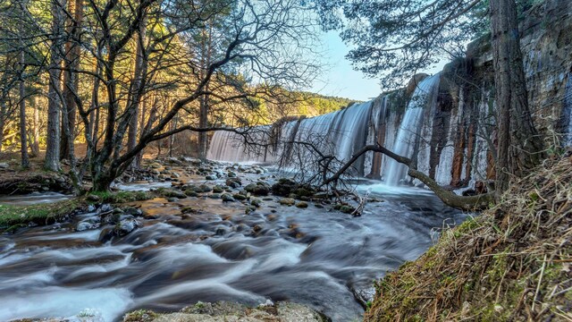 Cascada en el río Lozoya, reserva de Pradillo, en Rascafría, Madrid