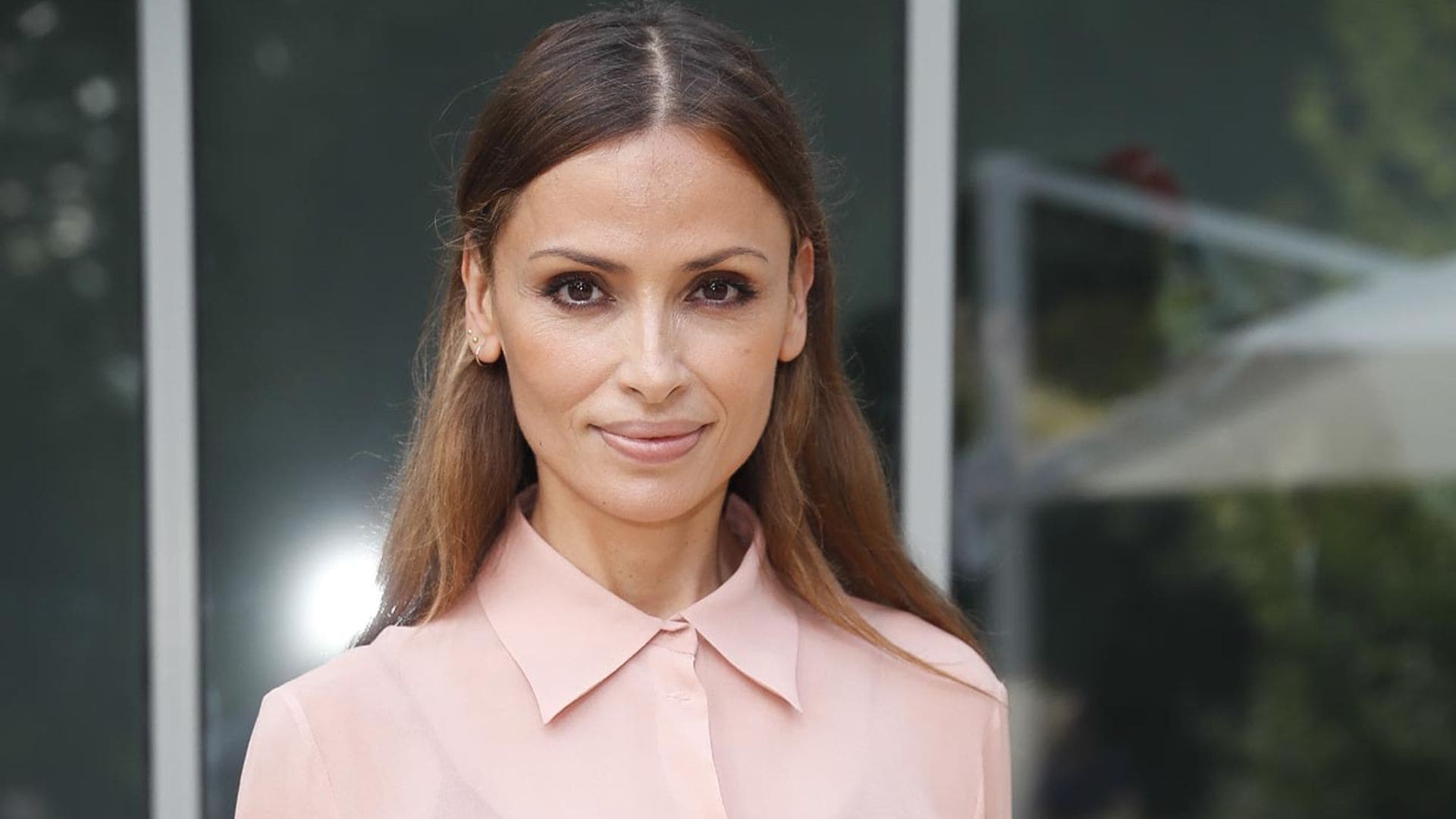 En ¡HOLA!, Almudena Fernández rompe con su novio