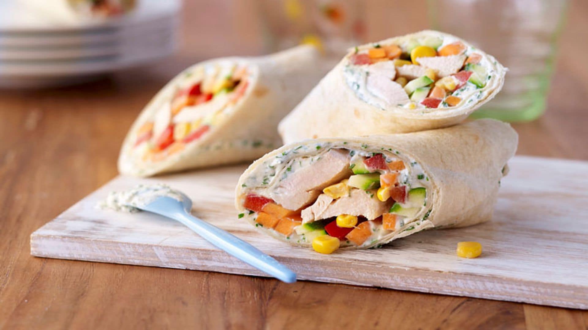 'Wrap' de pollo, calabacín y maíz