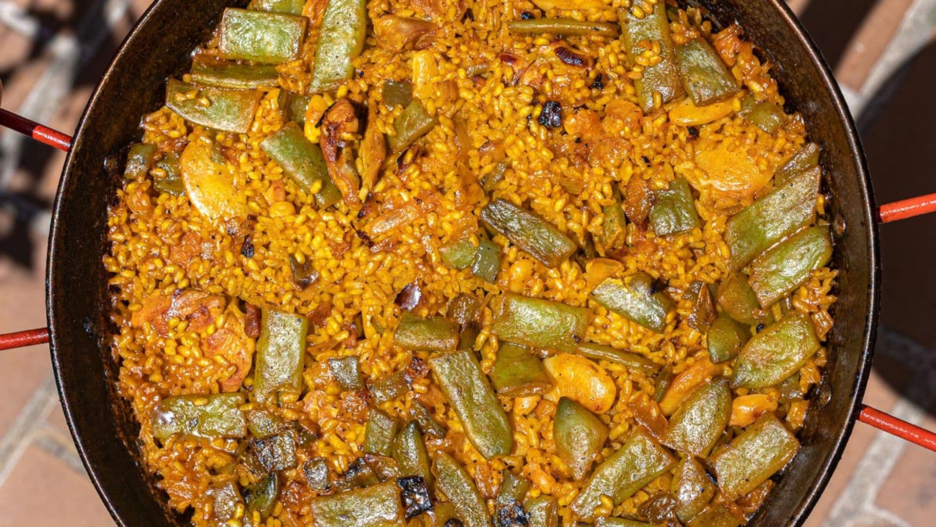 ¿Tenedor o cuchara?, ¿con o sin limón? ‘Tips’ para comer la paella como si fueras de Valencia