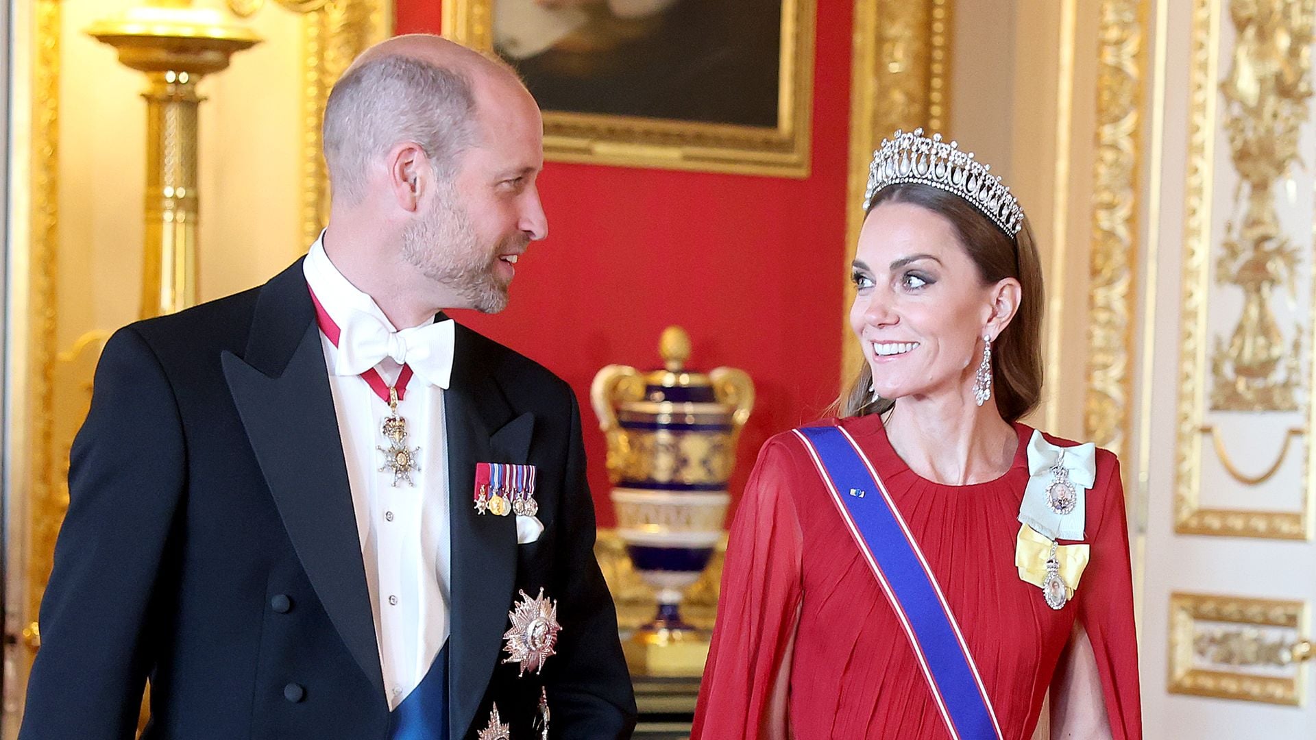 El príncipe Guillermo con Kate Middleton en un banquete en el Castillo de Windsor en julio de 2025