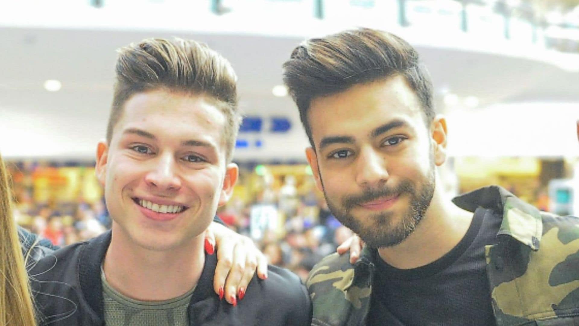 ¿Han sido pareja Agoney y Raoul en 'OT' 2017? Las versiones de ambos no pueden ser más diferentes