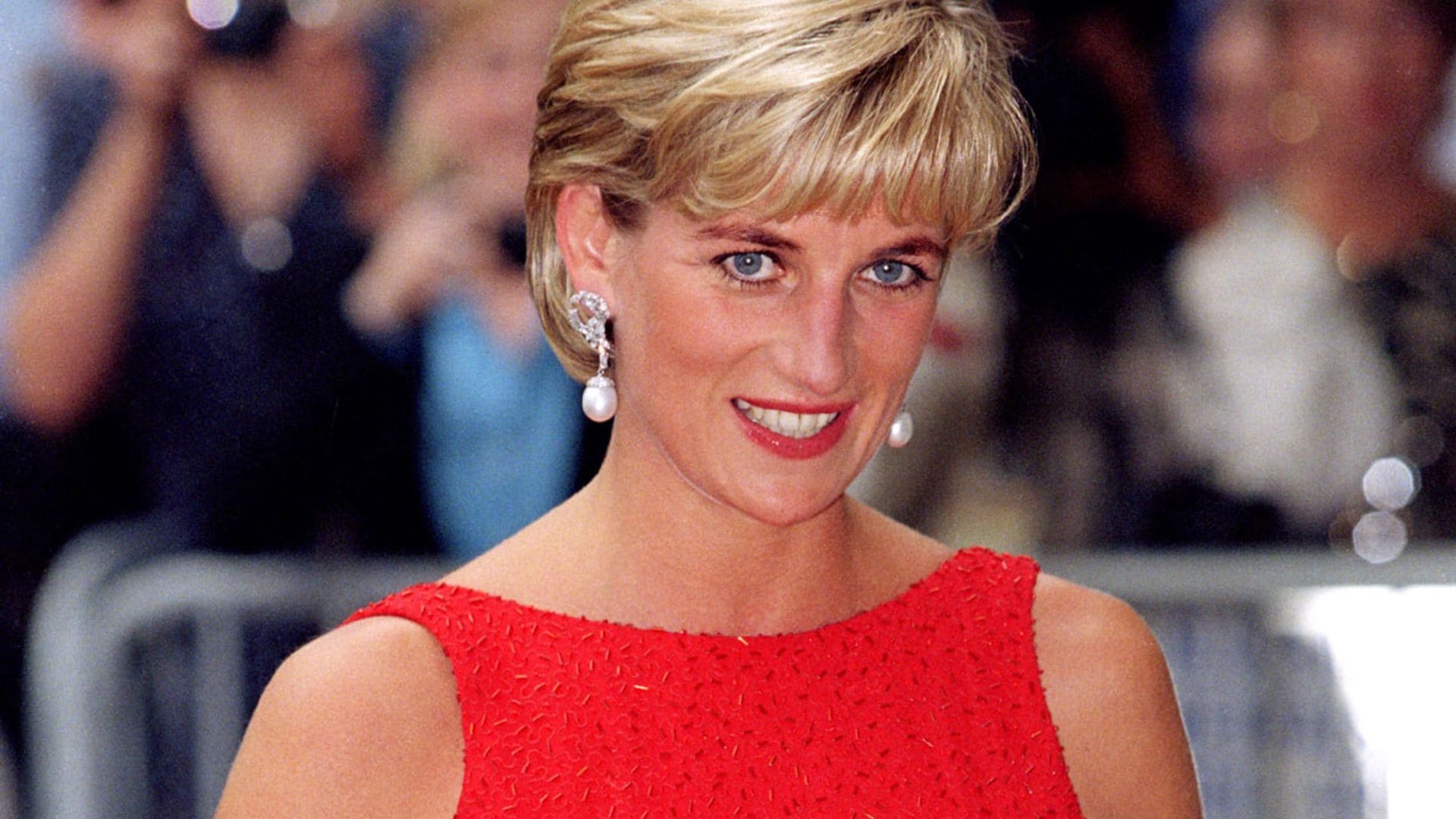 El truco secreto de Diana de Gales para evitar accidentes de moda