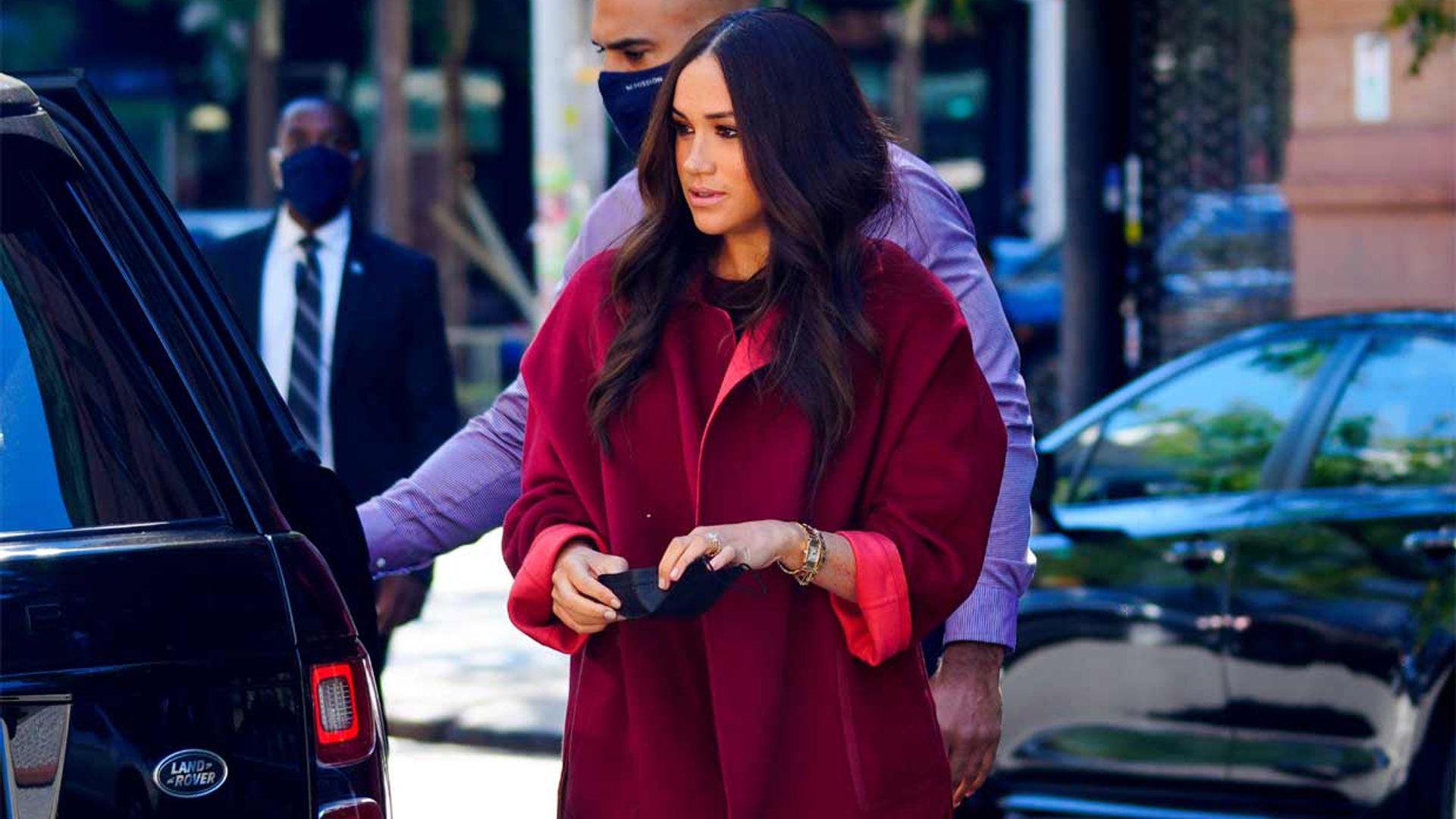 Meghan Markle lee 'The Bench' a los niños de Harlem en Nueva York