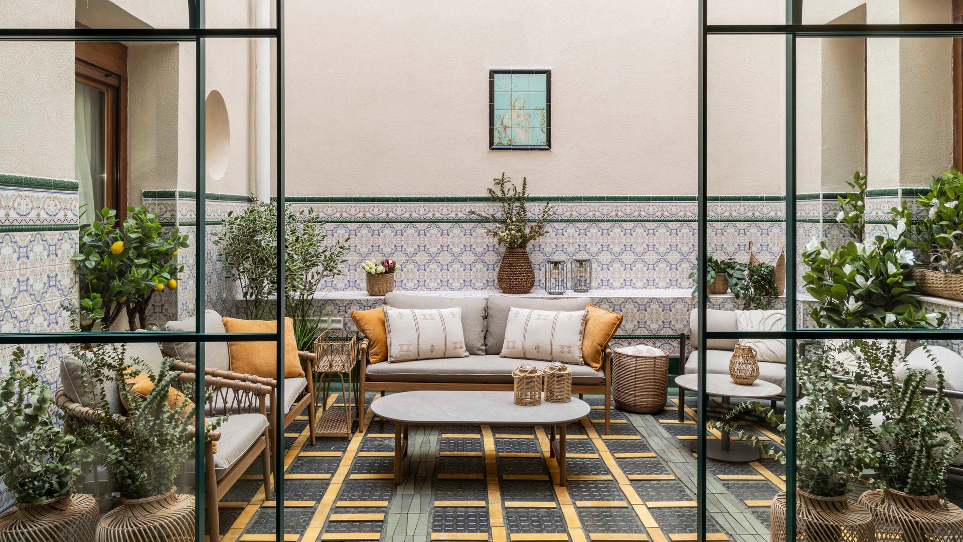 10 ideas para renovar tu terraza o jardín sin complicarte esta primavera 2026