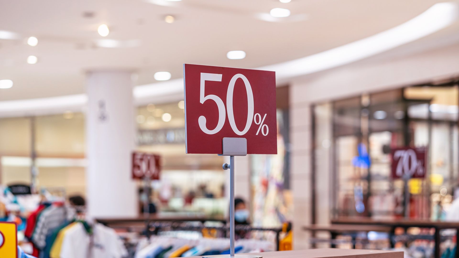 Cuándo empiezan las rebajas de verano 2025 en Zara, Massimo Dutti y todo Inditex
