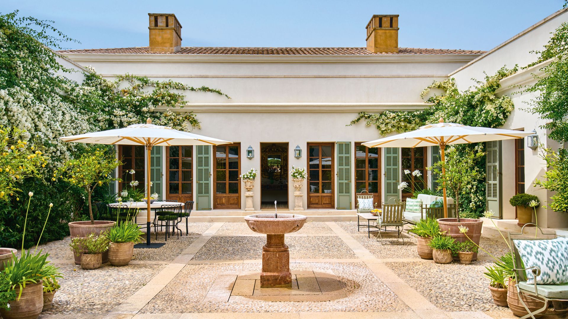 Espacios de la casa de James Costos y Michael Smith