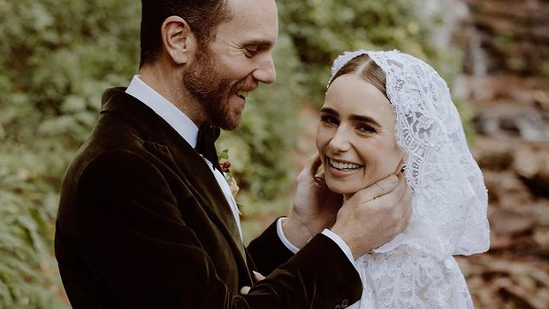 Lily Collins, de ‘Emily in Paris’, se casó en secreto con Charlie McDowell