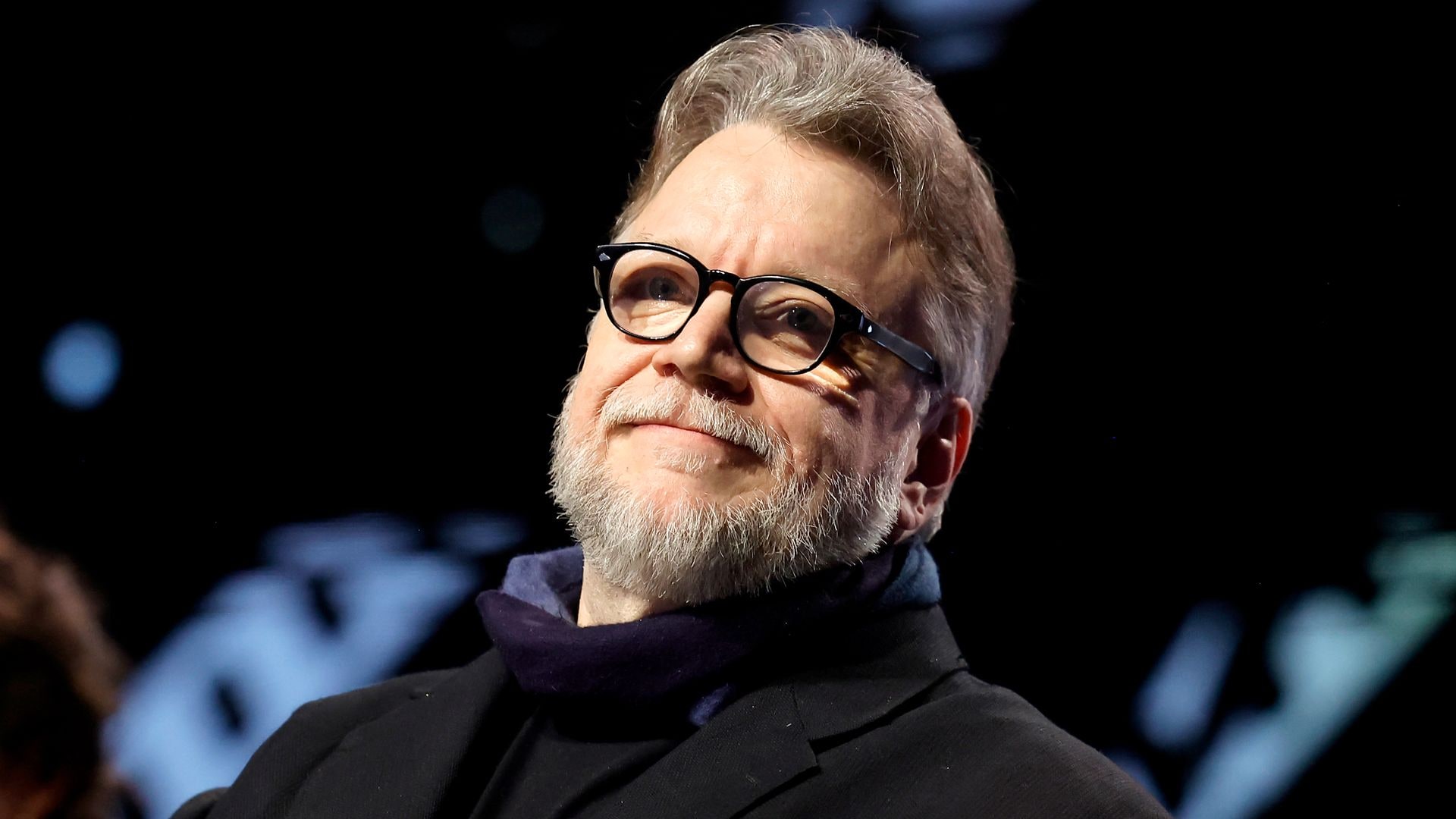 Guillermo del Toro fue reconocido con el Visionary Award en el Festival Internacional del Cine de Palm Springs 2026.