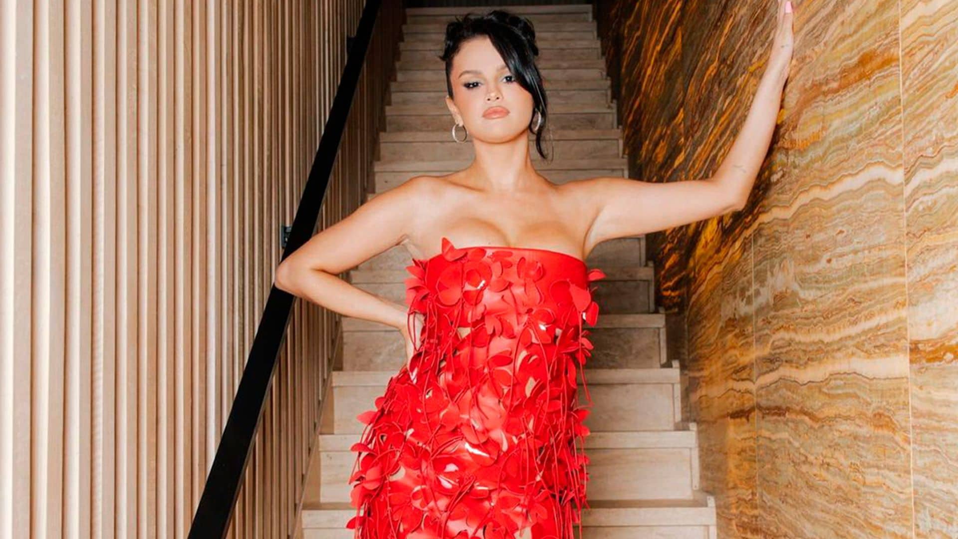 Éste es el exclusivo look de pasarela que Selena Gomez ha elegido para su fiesta de cumpleaños