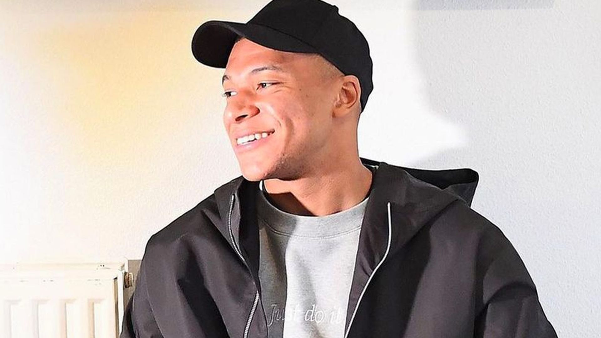 Descubrimos el lado más personal de Mbappé, el futbolista del que todo el mundo habla
