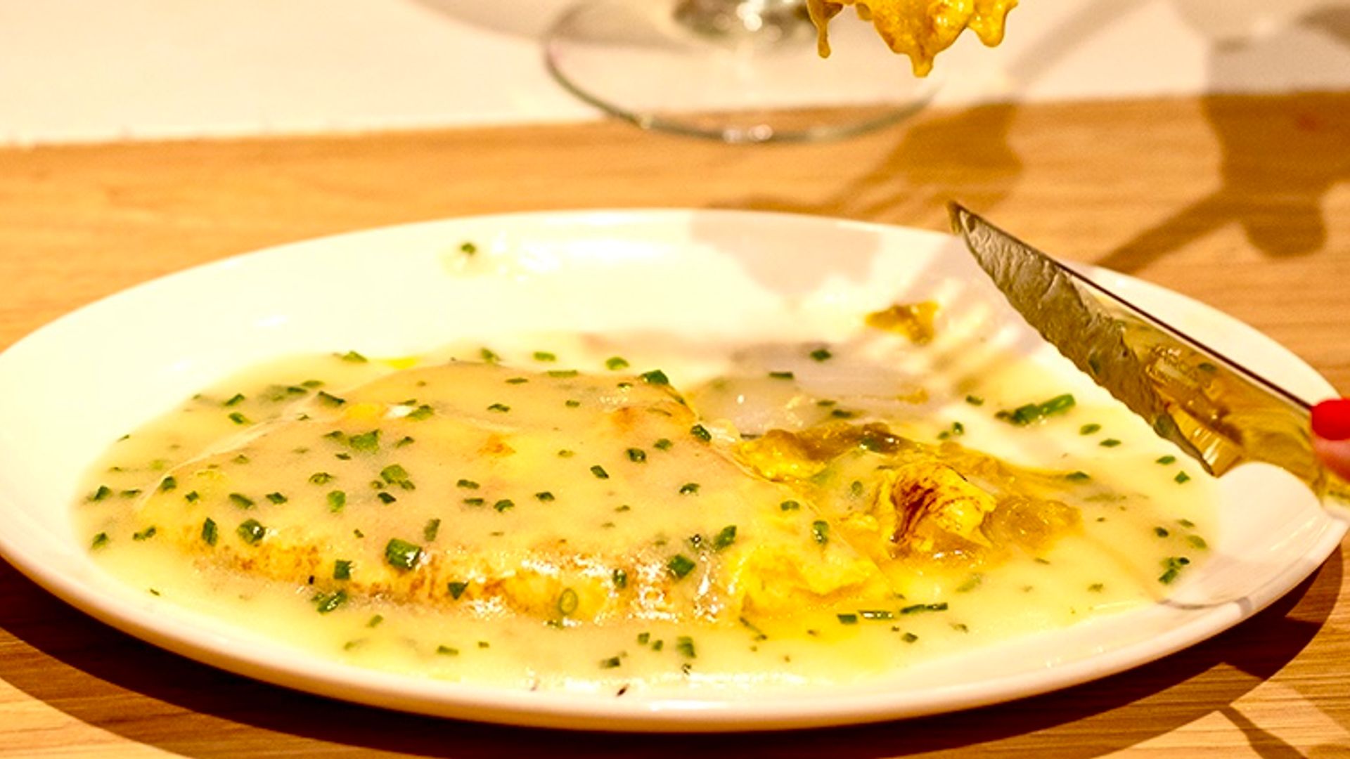 Tortilla de bacalao guisada al pil pil