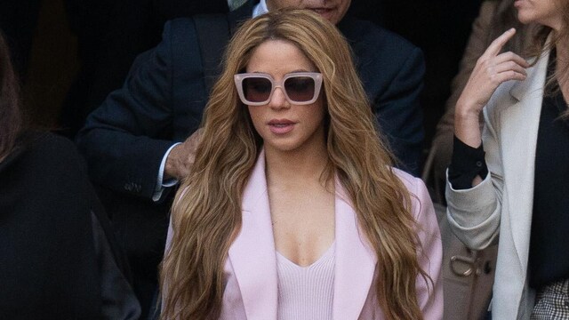shakira en la corte