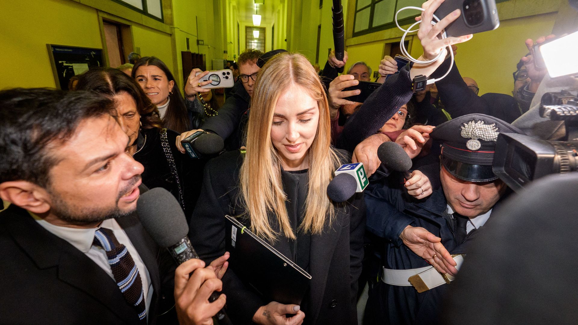 Chiara Ferragni se enfrenta a 20 meses de prisión por presunto delito de estafa: la cronología del “Pandorogate”