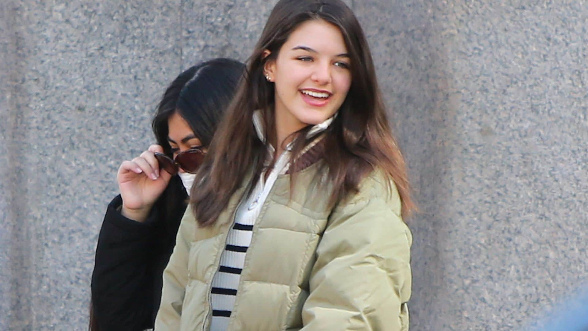 Así ha cambiado Suri, la hija de Tom Cruise y Katie Holmes de 17 años que sigue los pasos de sus padres